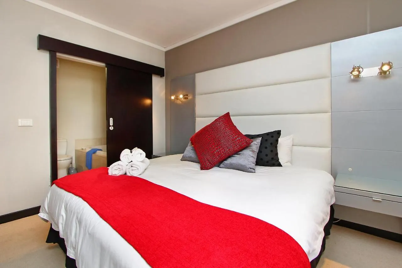 Full Power, Long Stay Rates, Walk To V&A Waterfront, Fibre Wifi, Gym & Pool Kapstadt 0*,